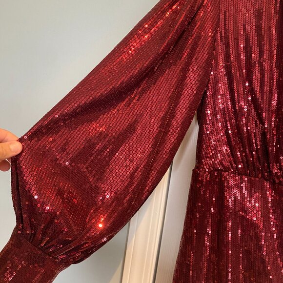 Dynamite Burgundy Sequin Long Sleeve Mini Dress – Size M (NWOT) - Picture 7 of 10